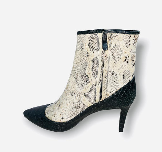 CHLOE MID HEEL ANKLE BOOT